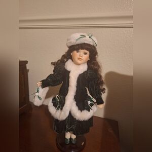 Victorian Collection Genuine Porcelain Doll 1994 By Melissa Jane Limited Edition